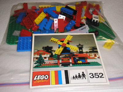 lego 352 in bag